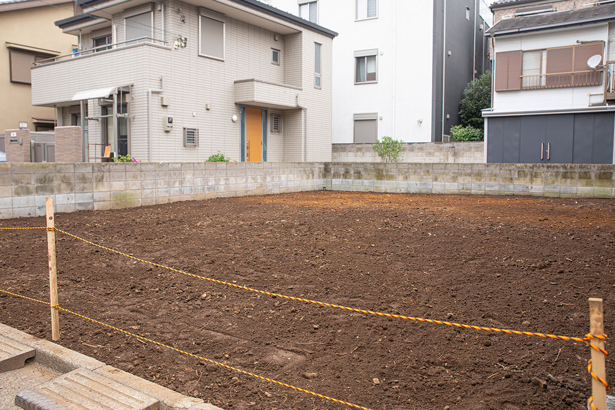 1.御殿場市にお住まいのS様が、「御殿場市の古い実家を相続し、更地にして売れた事例」